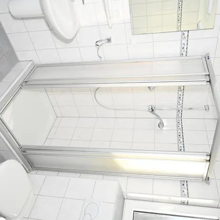 Casa de hóspedes Doppelzimmer-09-og